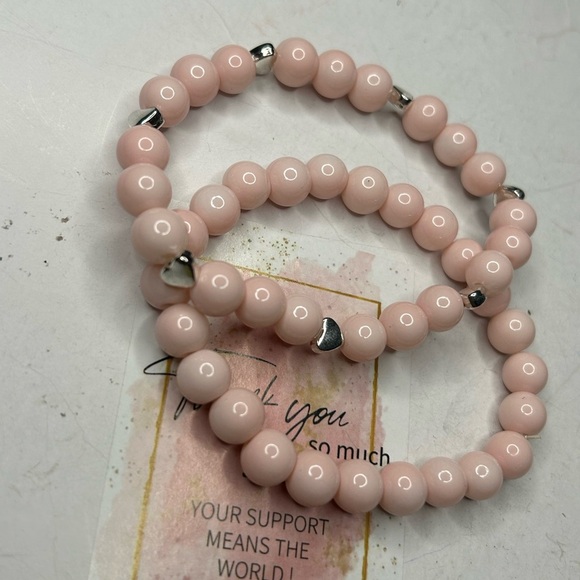 Soft Pink Heart Bracelet - Picture 2 of 3